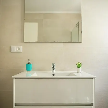 Lägenhet Marlin House Iv